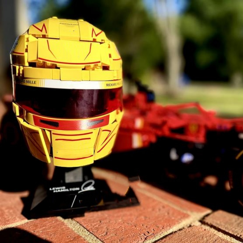 884 adet tuğla Moc Scuderia HP - Kids Toys John Lewis incelemesi ve fiyatı